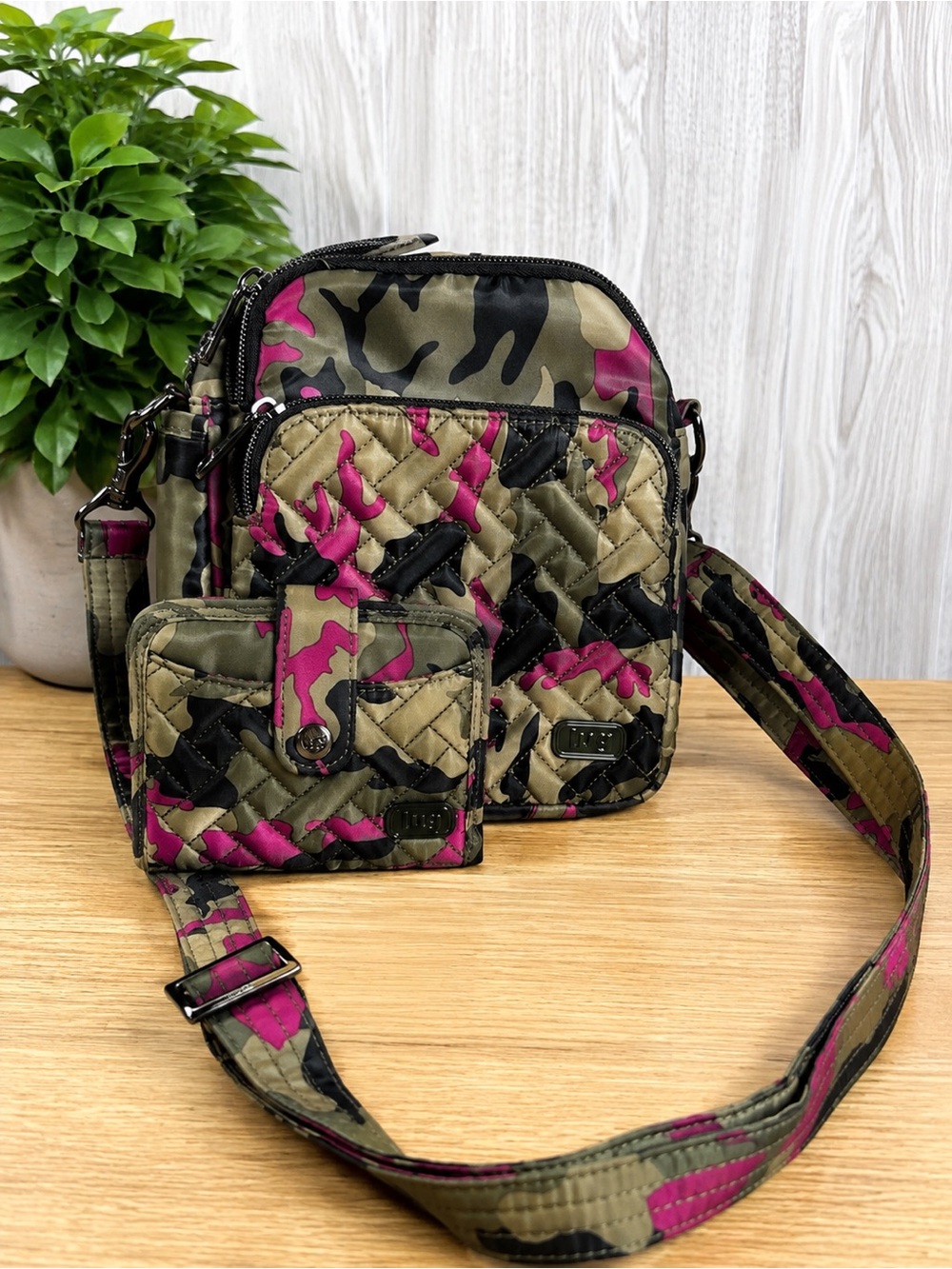 Lug Can Can 2 Quilted Pink Camo Crossbody Bag with Matching Minuet Wallet